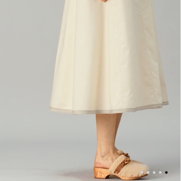 Tory Burch clog. 7 - Picture 9 of 14